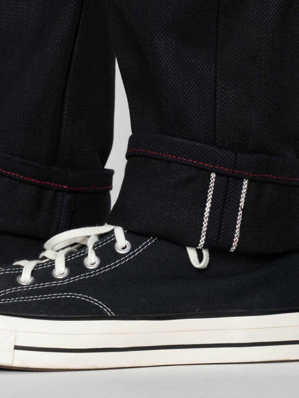 Naked & Famous Blood Brothers Selvedge - Weird Guy Indigo x Black x RED CORE - Picture 3 of 8